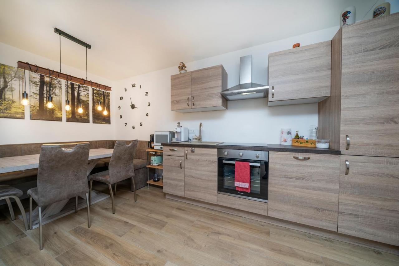 Alpi Giulie Chey Apartment Camporosso  Екстериор снимка